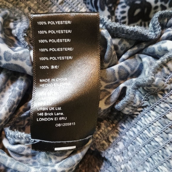 Urban Outfitters Women's  Paisley Alice in Chains Crop Blouse Med Dark Academia‎ - Picture 16 of 16